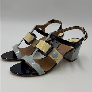 Salvatore Ferragamo
Patent Leather Colorblock Pattern T-Strap Sandals